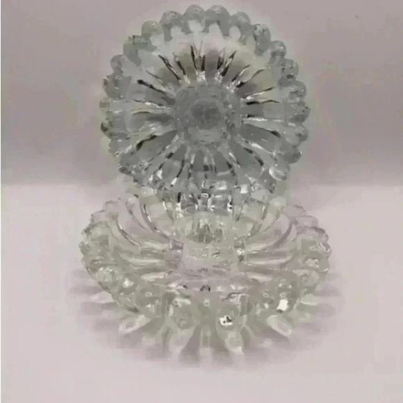 Hazel Atlas Daisy Candlestick holders - Picture 2 of 4